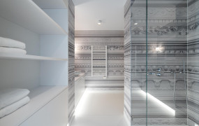 Suite Whiteout elegante Badezimmermöbel - Designhotel Laurichhof Pirna